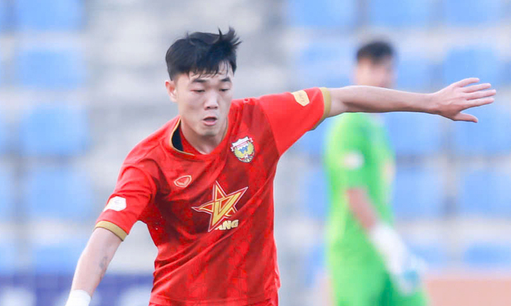 Chi tiết về Thương Vụ Chuyển Nhượng